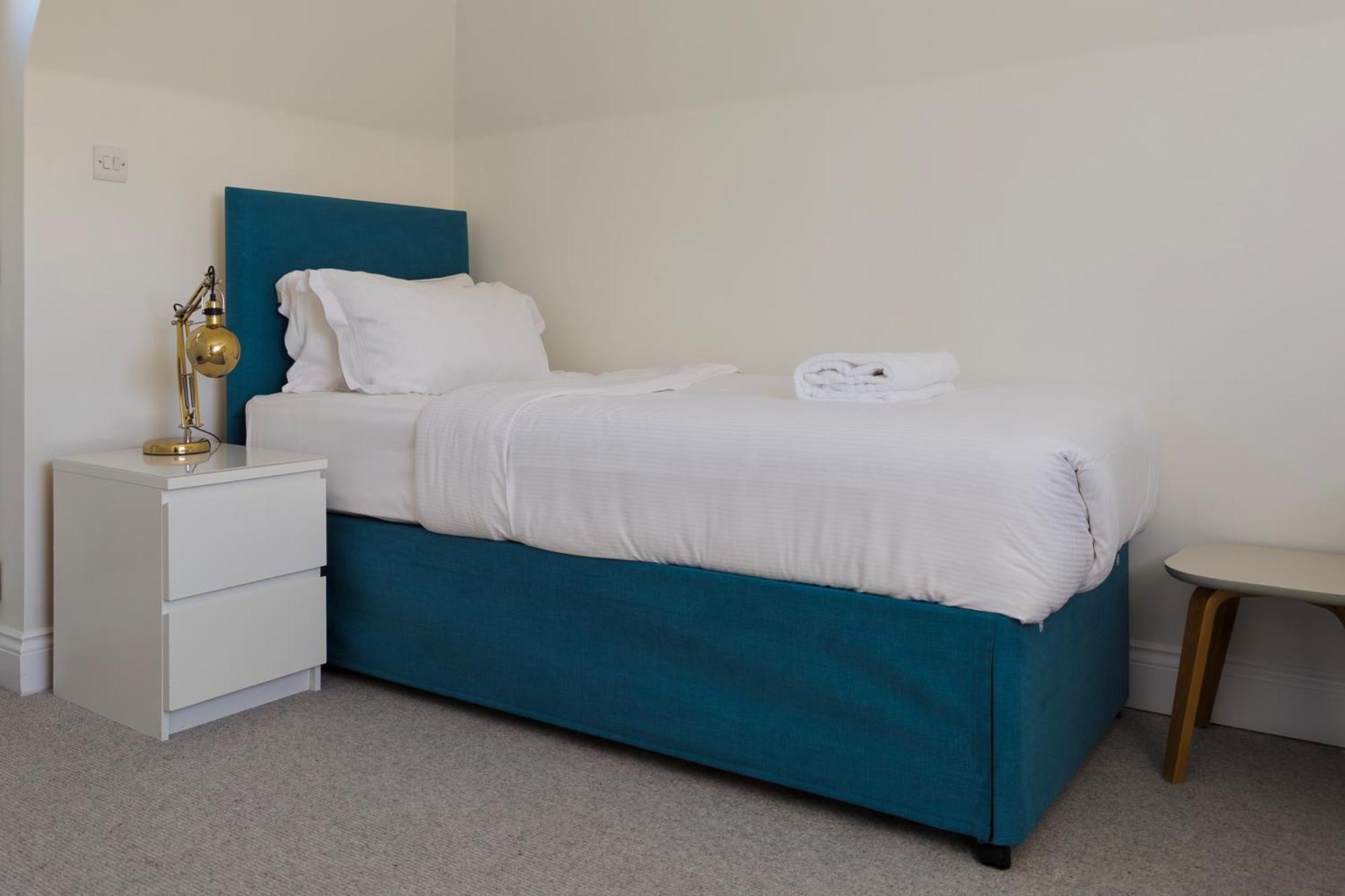 Madison Hill - White Hill House 5 - 3 Bedroom Flat لندن المظهر الخارجي الصورة